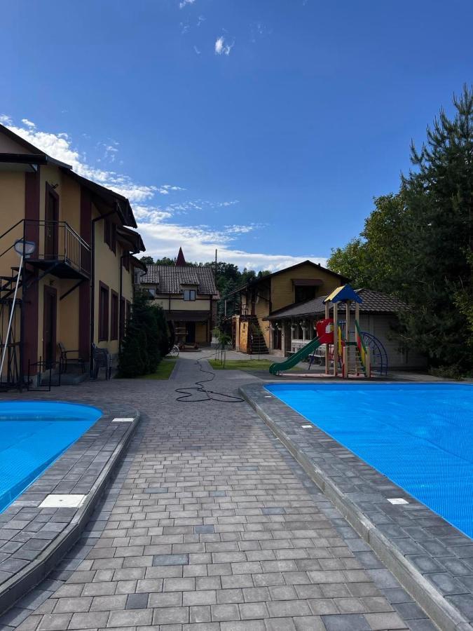 Sadyba Magnat Hotel Dilyatyn Dış mekan fotoğraf
